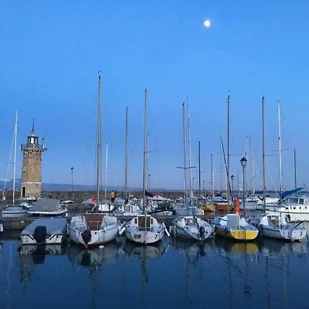 Residenza Puccini Dom wakacyjny Desenzano del Garda