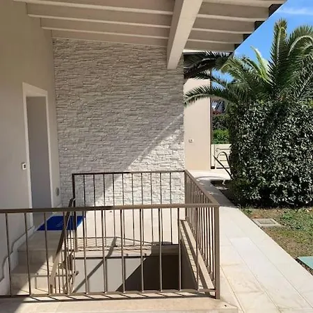 Holiday home Residenza Puccini Desenzano del Garda