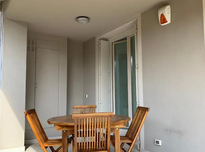 Residenza Puccini Σπίτι διακοπών Ντεζεντσάνο ντελ Γκάρντα